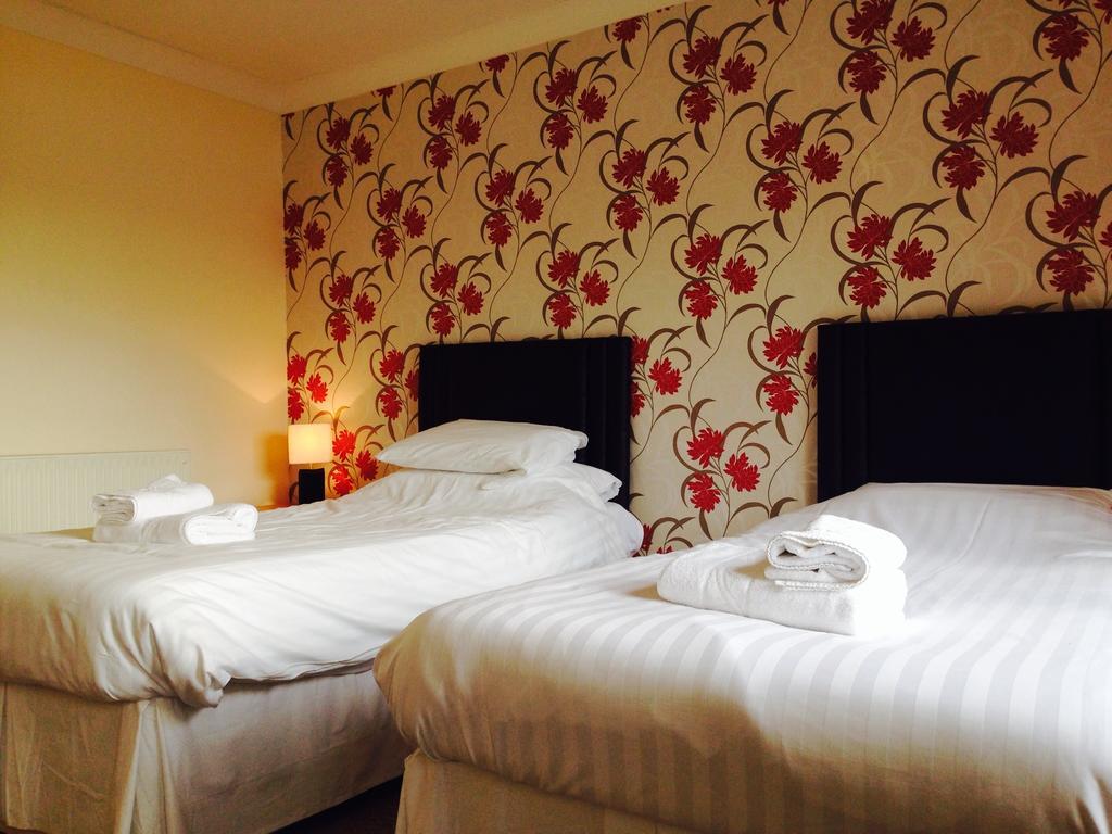 The Cardinals Hatt Ltd Saltash Room photo